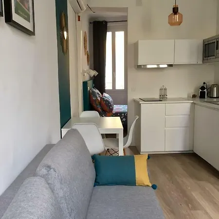 Le Petit Hyerois Apartment *